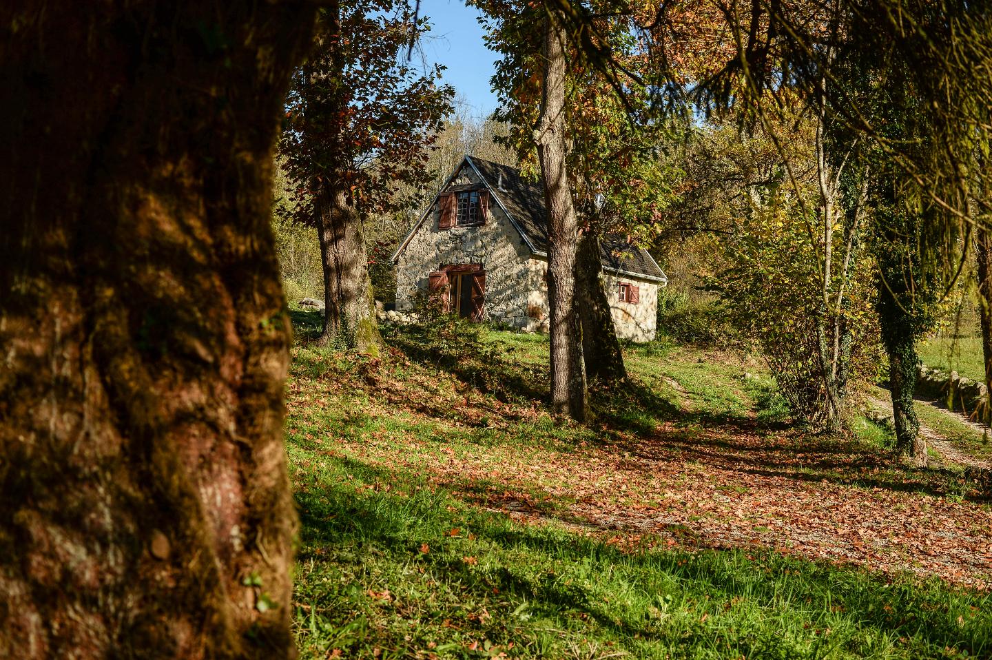 GreenGo Gîte/grange de montagne solidaire au coeur du Parc Naturel Régional à 1h45 de Toulouse