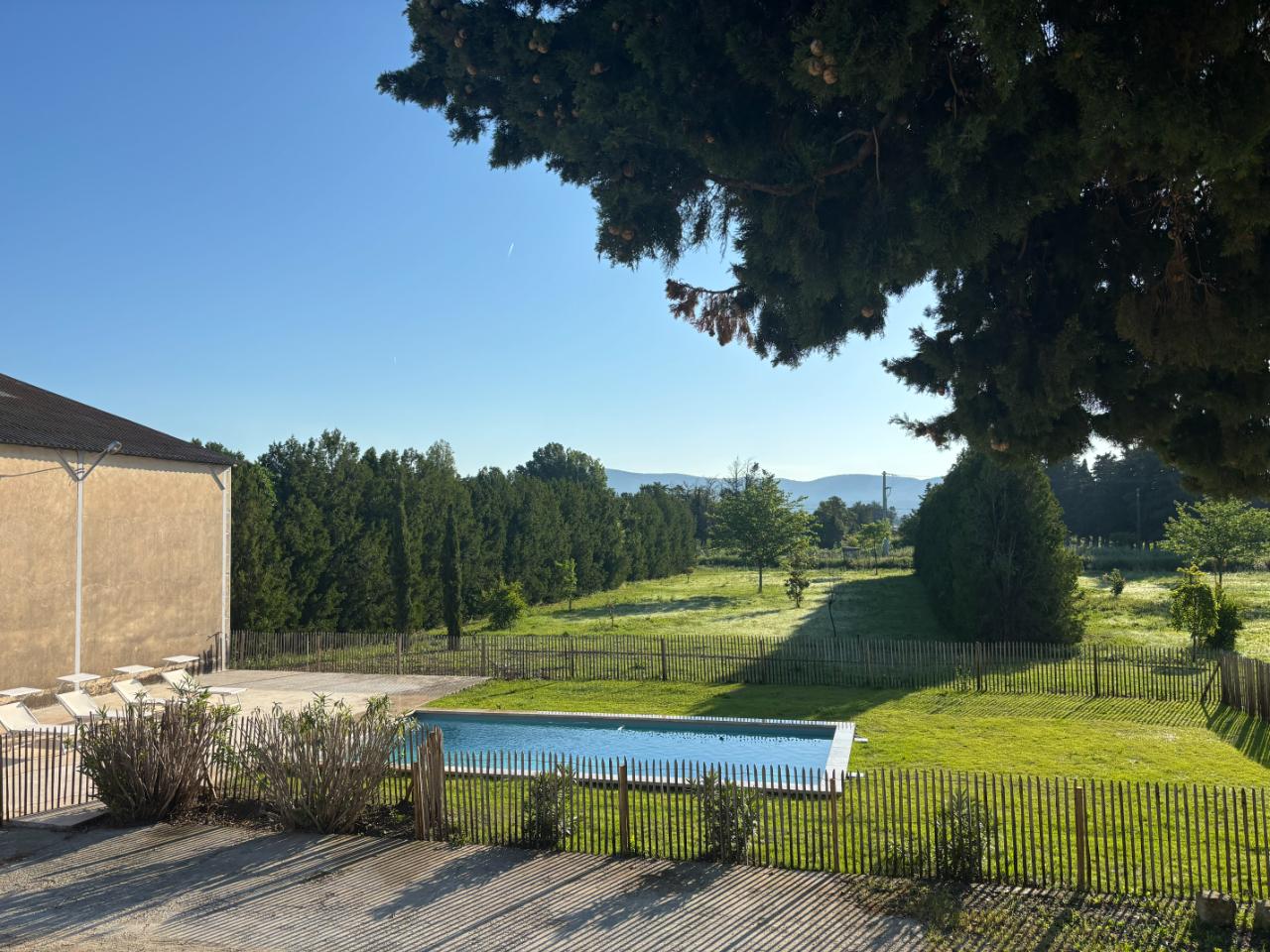 Hôte GreenGo: Maison Poumo : Gite Provençal avec Piscine & Padel Privé