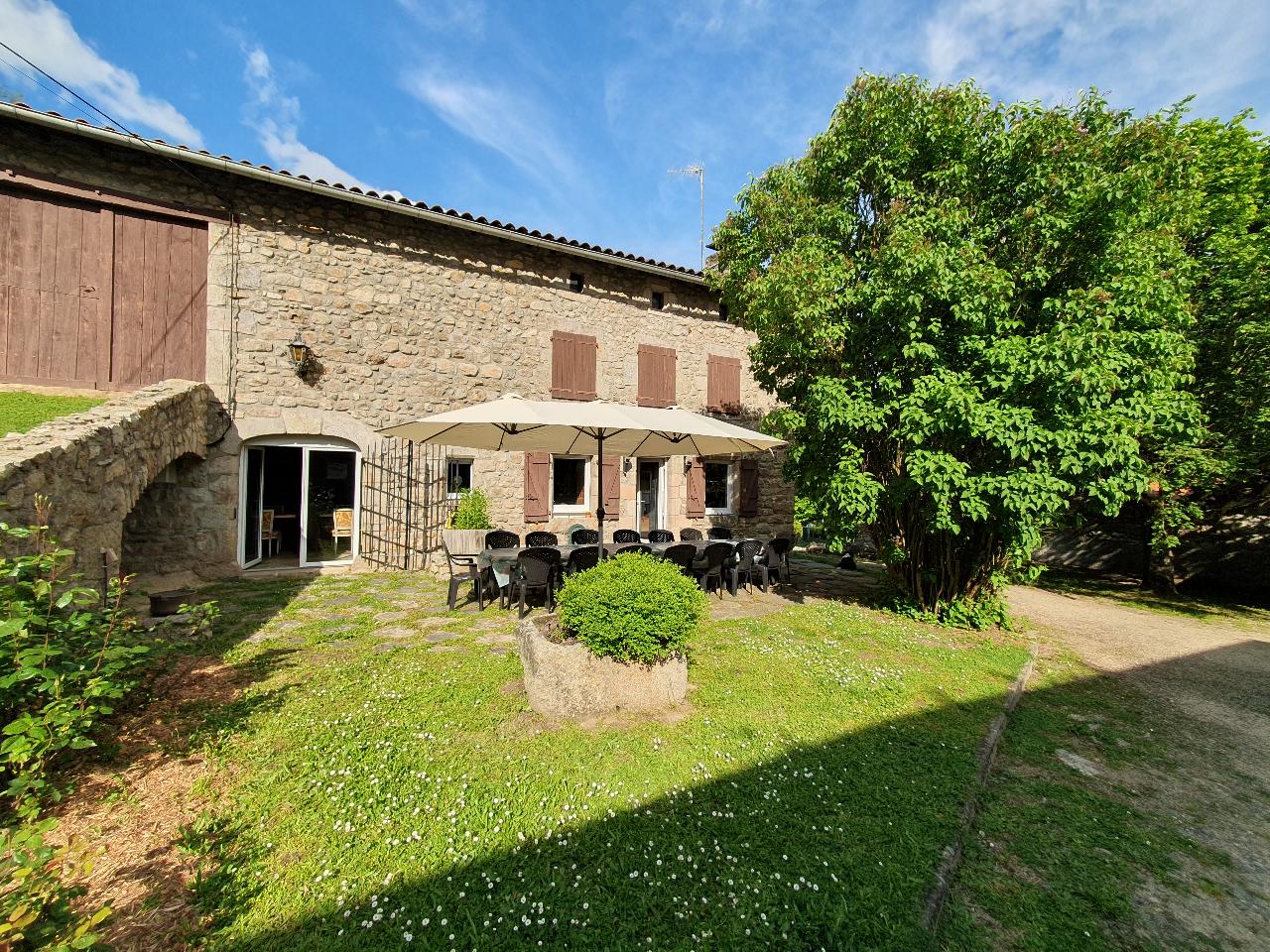 GreenGo Gîte Auvergne-Rhône-Alpes Évasion