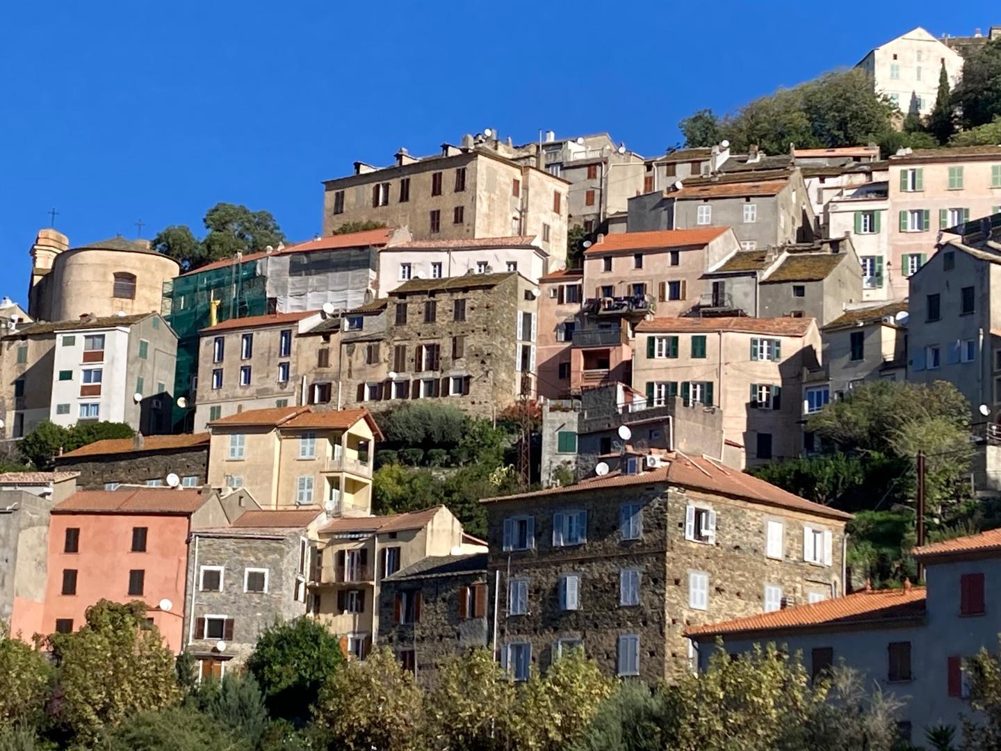 GreenGo Location Corse À la montagne