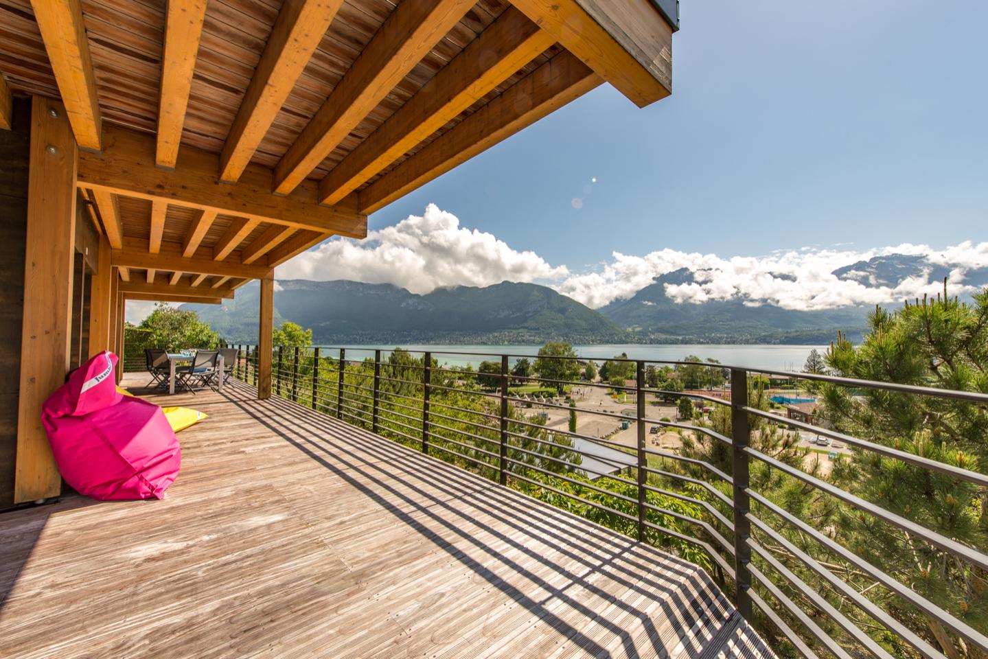 Hôte GreenGo: Loft & Mainfloor // Luxueux appartements avec jacuzzis et vue unique sur le lac d'Annecy - Image 7