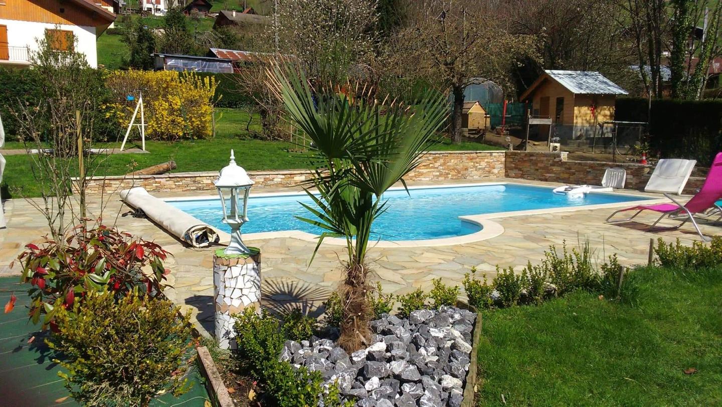 Logement GreenGo: Le mazot des amoureux avec piscine