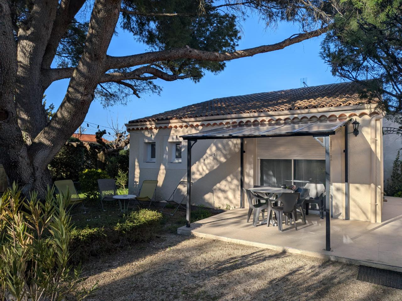 Hôte GreenGo: À l'Ombre du Pin