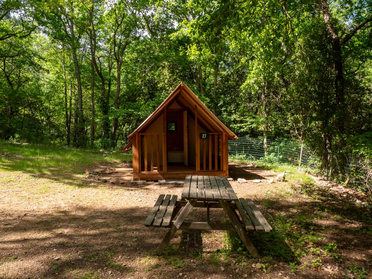 orderedImageAlt_accommodation_default