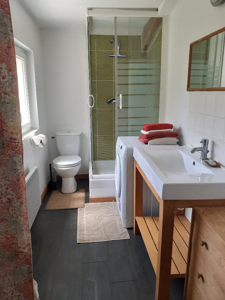 GreenGo Près Avignon maisonette climatisée +jardinet calme