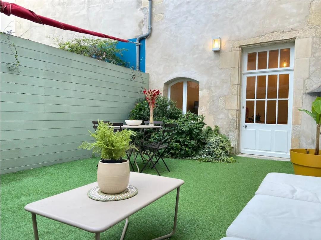  Charente-Maritime En ville