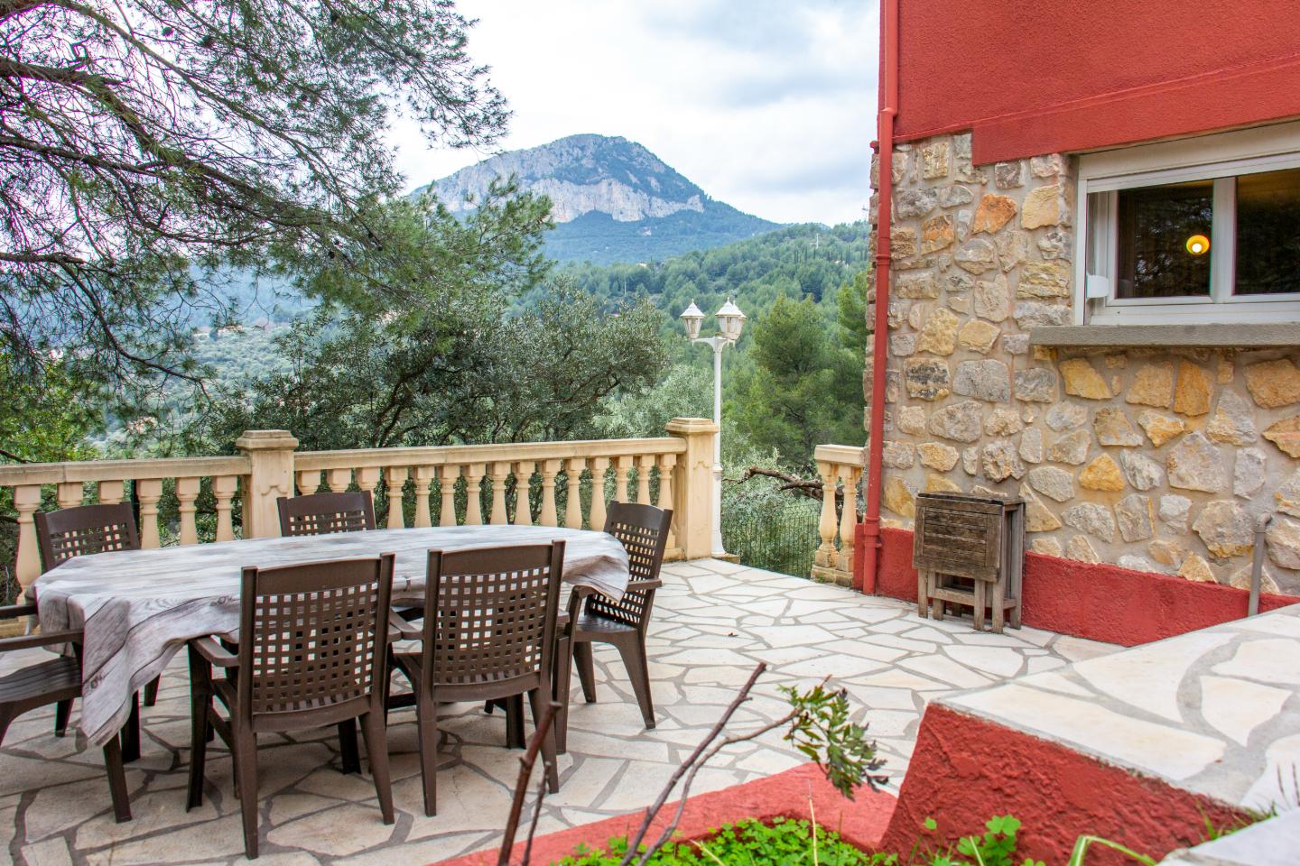 GreenGo Rez de villa avec une vue exceptionnelle au milieu de la nature et des animaux