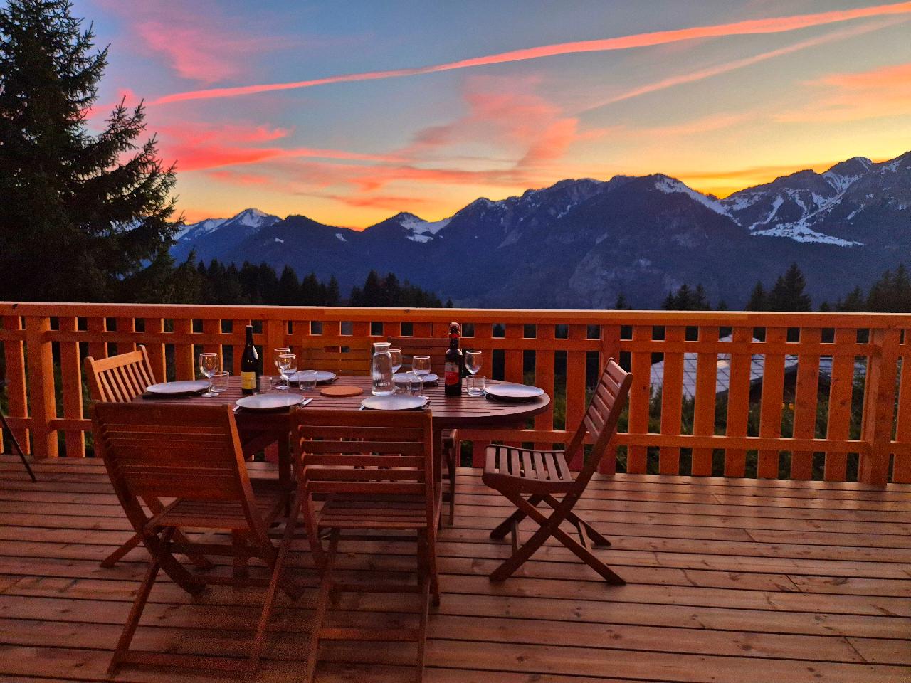 Logement GreenGo: Chalet•terrasse 30m²• 20 min Morzine• Vue montagne