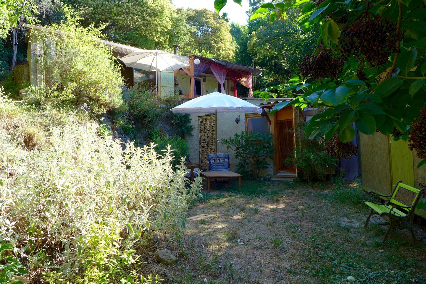 GreenGo Chambre indépendante dans un écrin de verdure