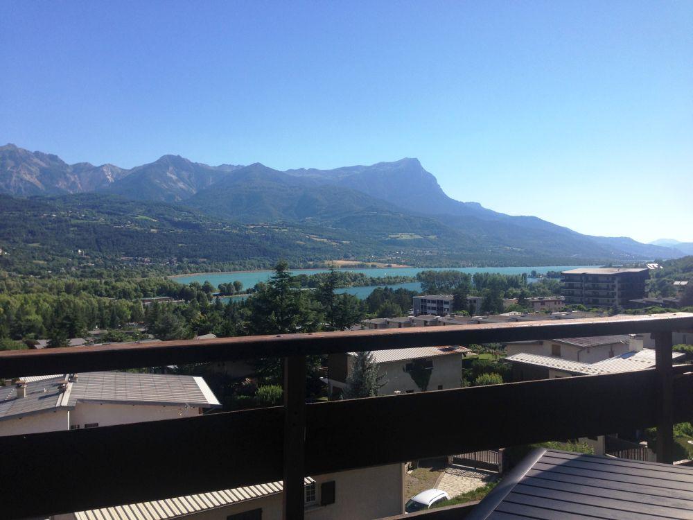 Hôte GreenGo: Studio chaleureux avec vue panoramique sur les montagnes, le lac et le plan d'eau Embrun