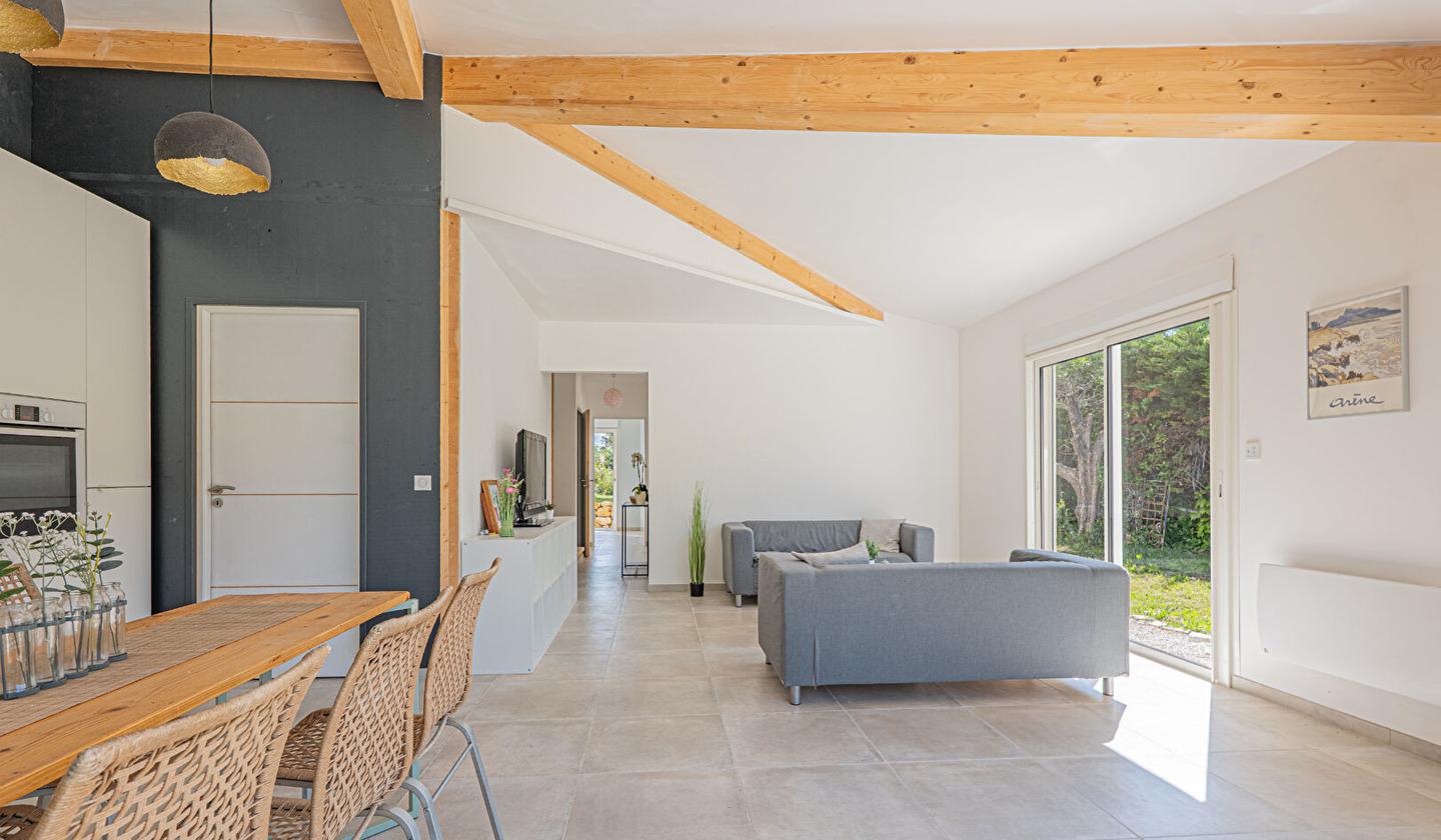 GreenGo Villa bioclimatique pour 8, piscine, au calme