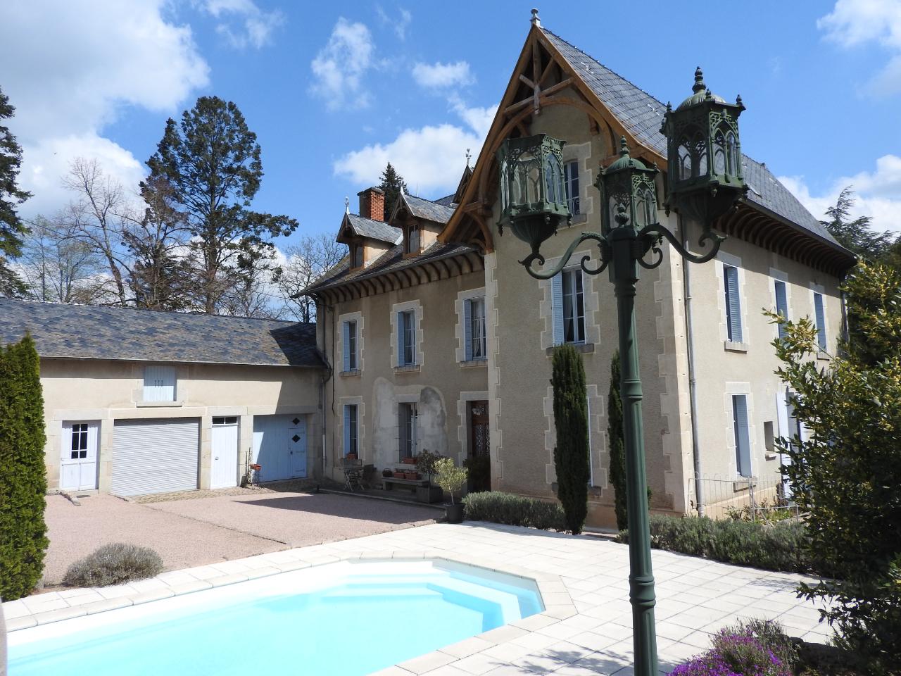Hôte GreenGo: Château d'Arfeuilles Piscine Bain nordique