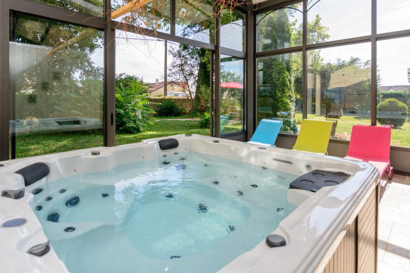 GreenGo Chateau de la Villeneuve