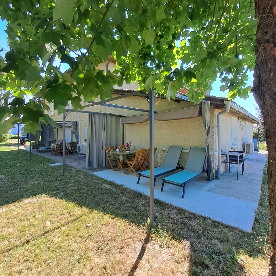 Les Gîtes de l'Akwaba, T3 / T2 / 1 chambre à la nuitée - Buzet-sur-Baïse (47160) - Lot-et-Garonne