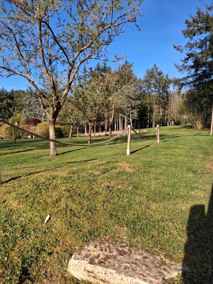 Logement insolite Allier Haut-de-gamme