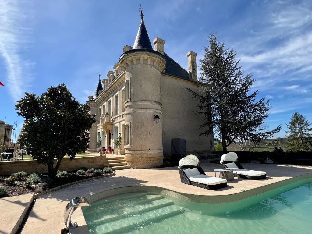 GreenGo Hôtel Château Edward 1er