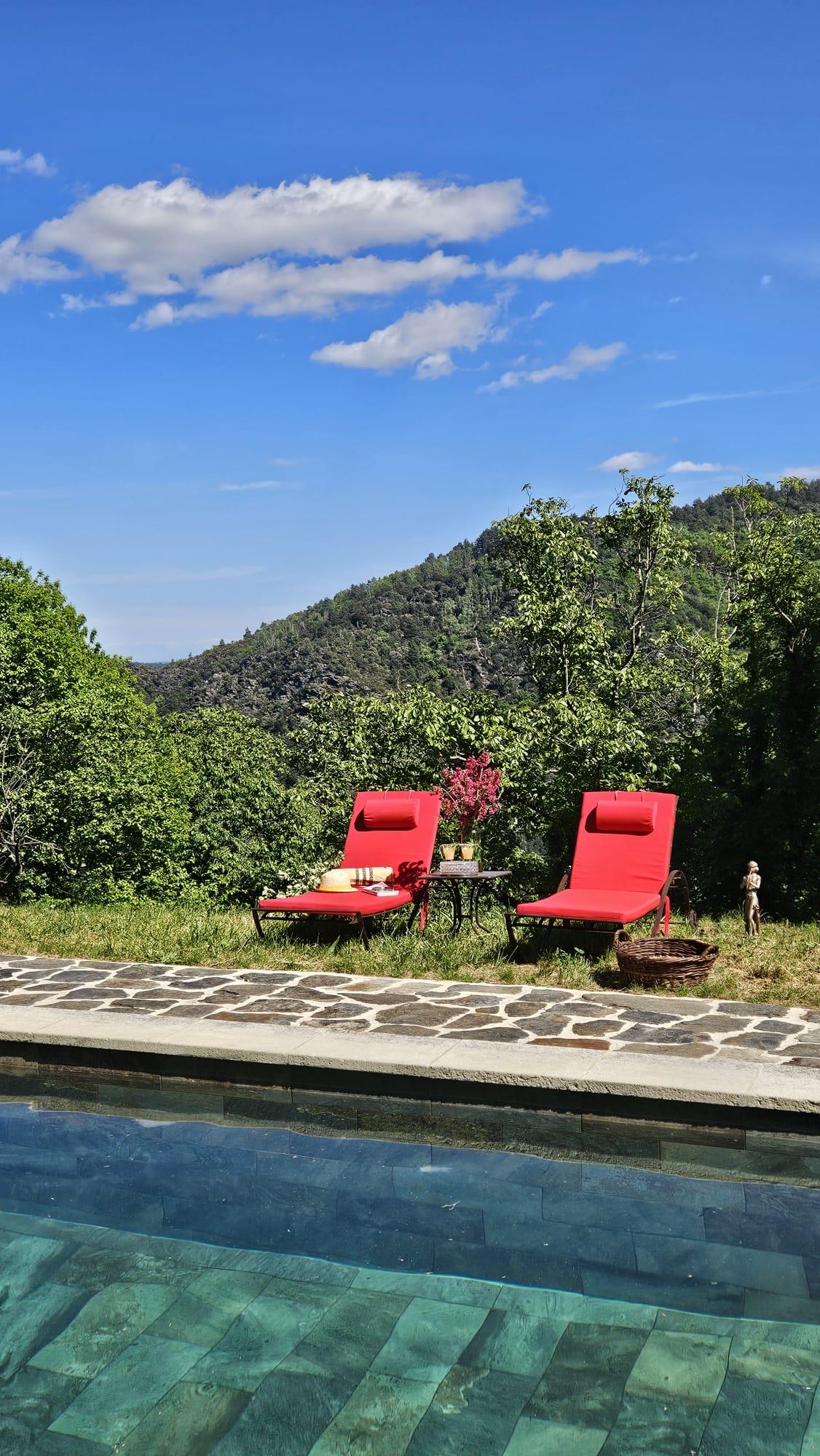 GreenGo Mas del chamoun piscine 9 personnes