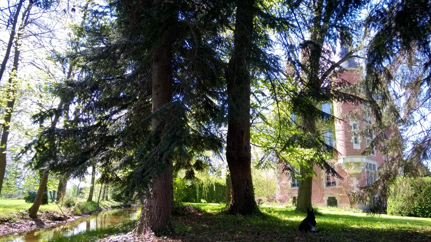 GreenGo Château de la Vernède, chambres romantiques.