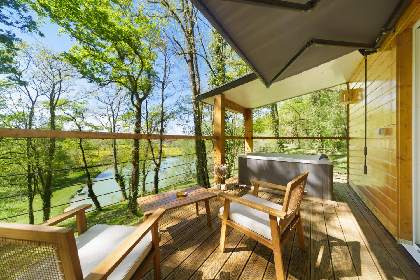 GreenGo Les Cabanes du Lac – Escapade nature dans des cabanes authentiques sur pilotis