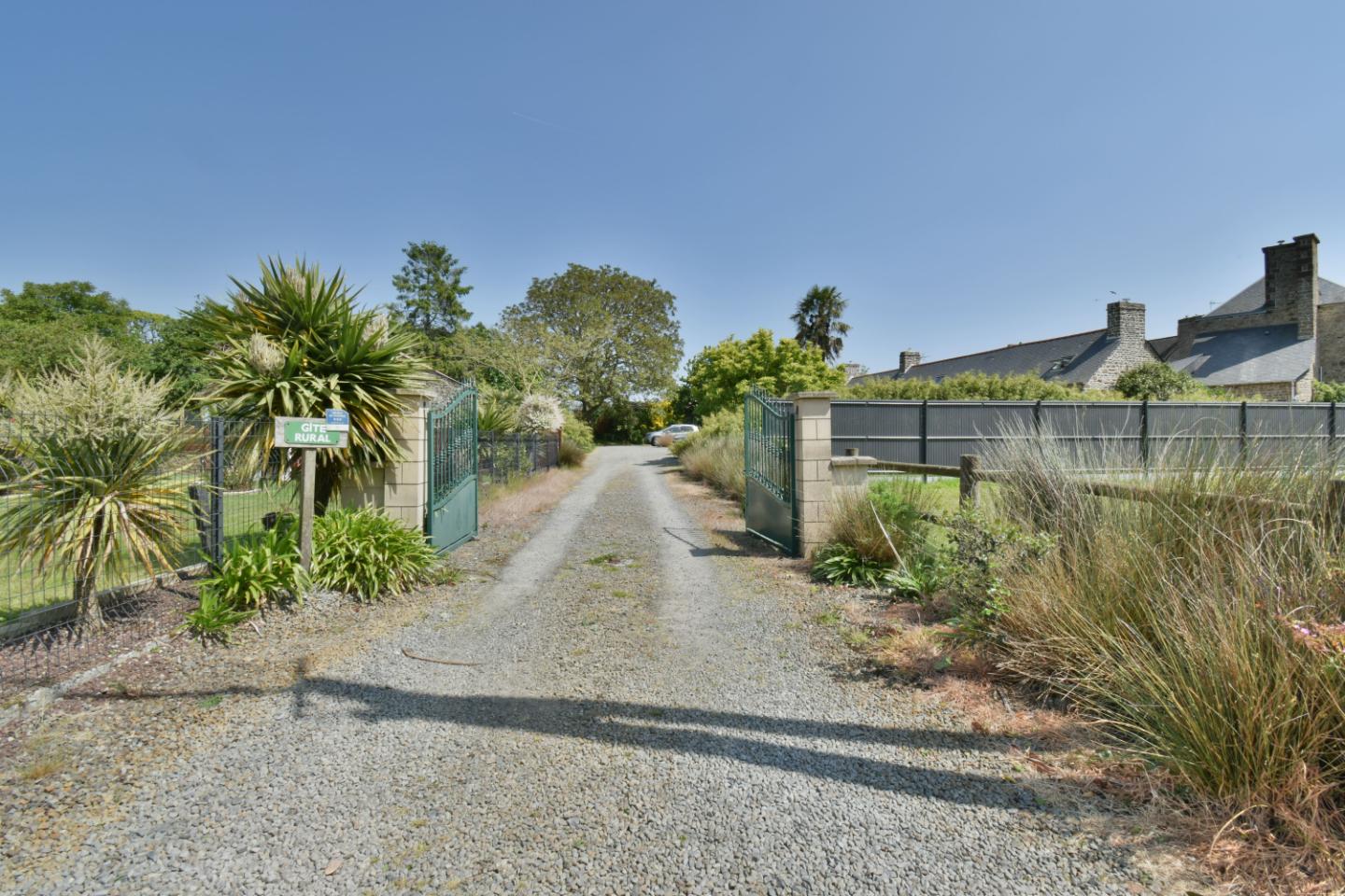 GreenGo Gites "Aucoeurdelabaie" du Mont Saint Michel