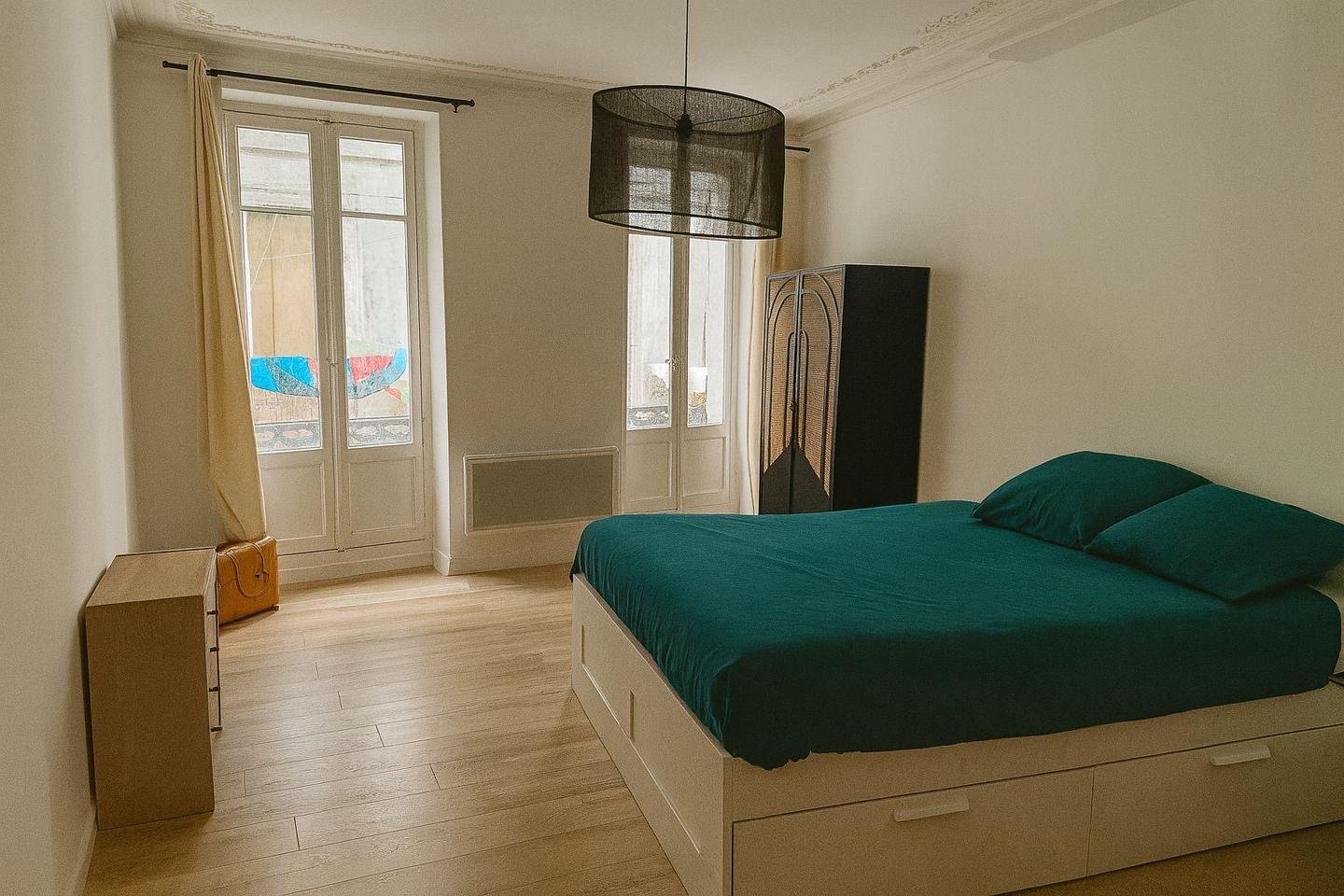 GreenGo Bel appartement 1er étage : centre ville historique à Carpentras