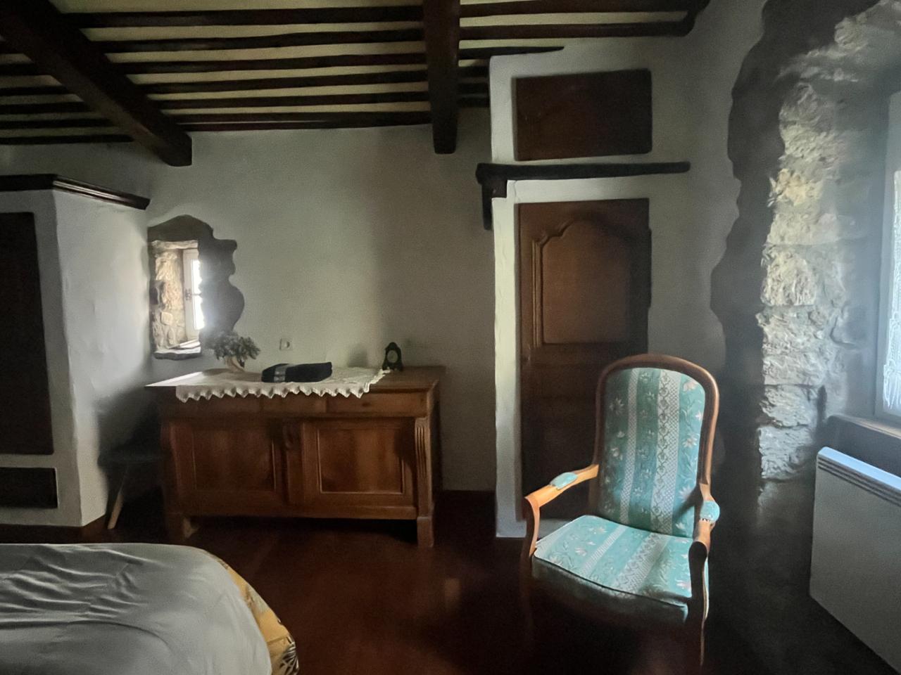 GreenGo Hameau cévenole Ardéchois - Gîtes de la Védèche & de Veyrières