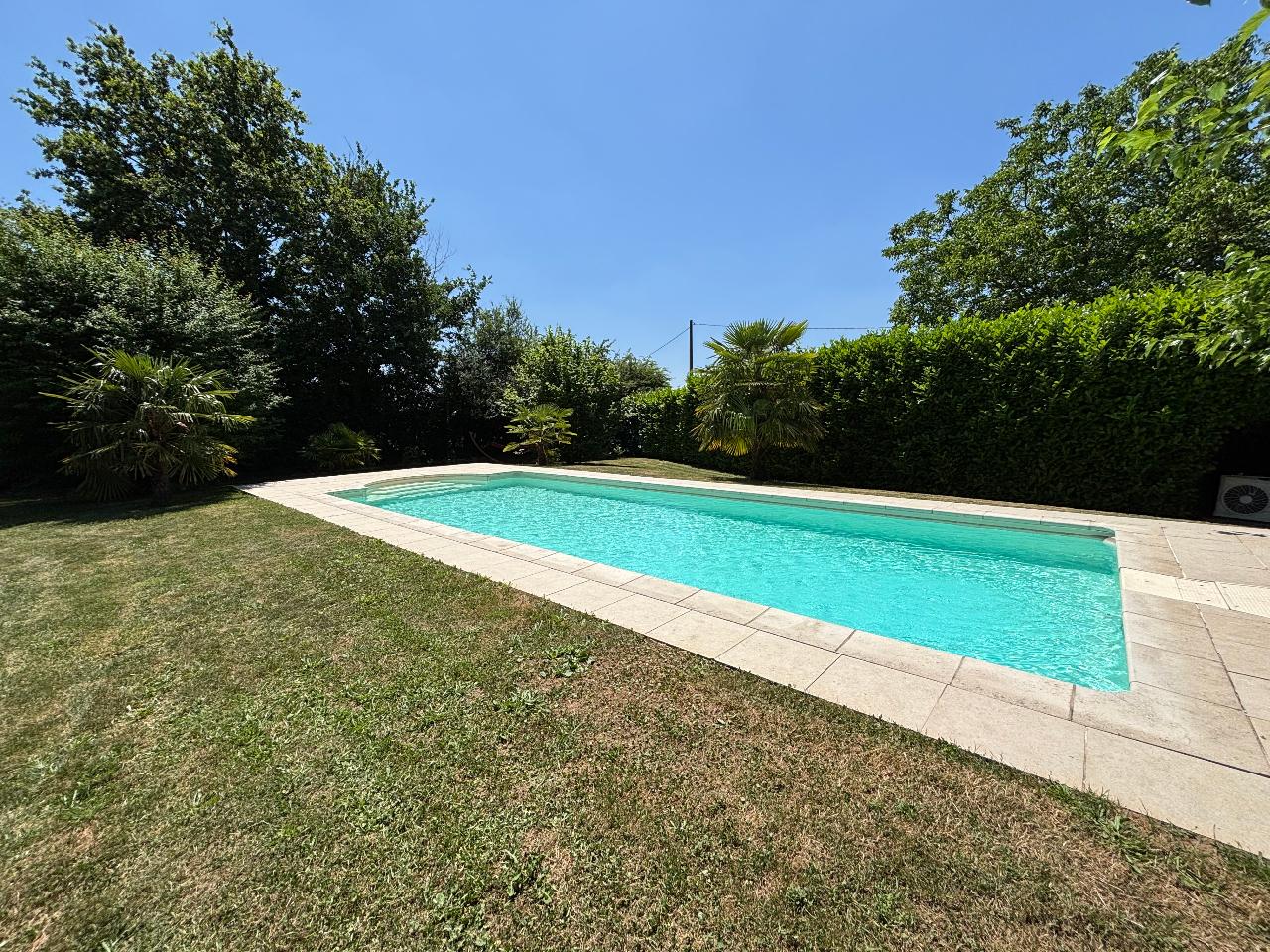 GreenGo Maison de charme avec piscine privée et espace de loisirs et musique entre Albi et Rodez