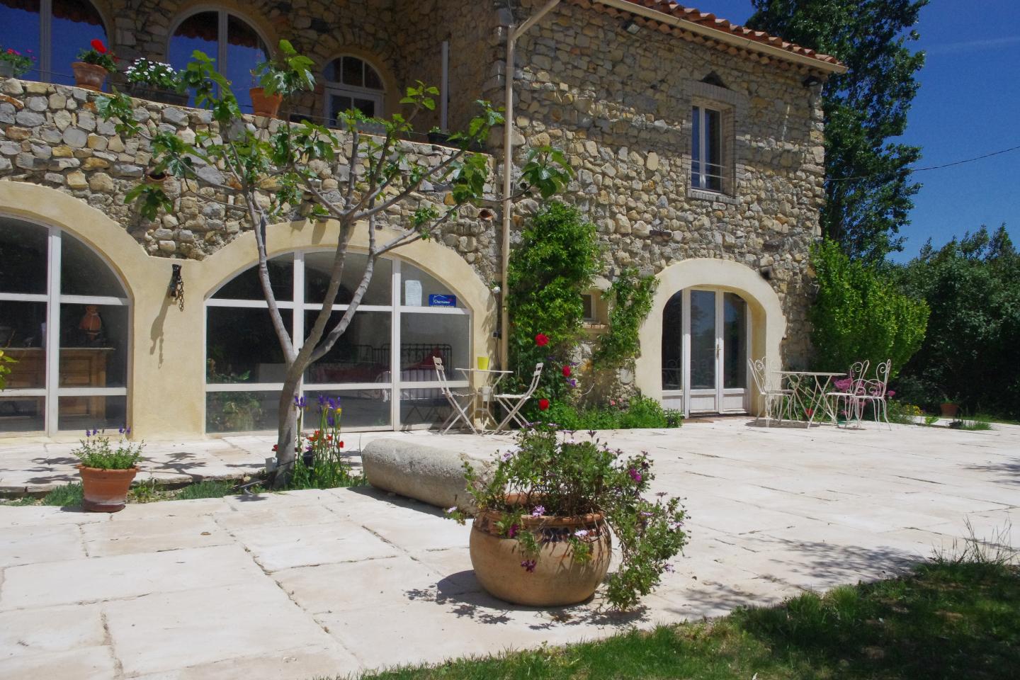 GreenGo Chambres d'hotes "la grange au Negre"
