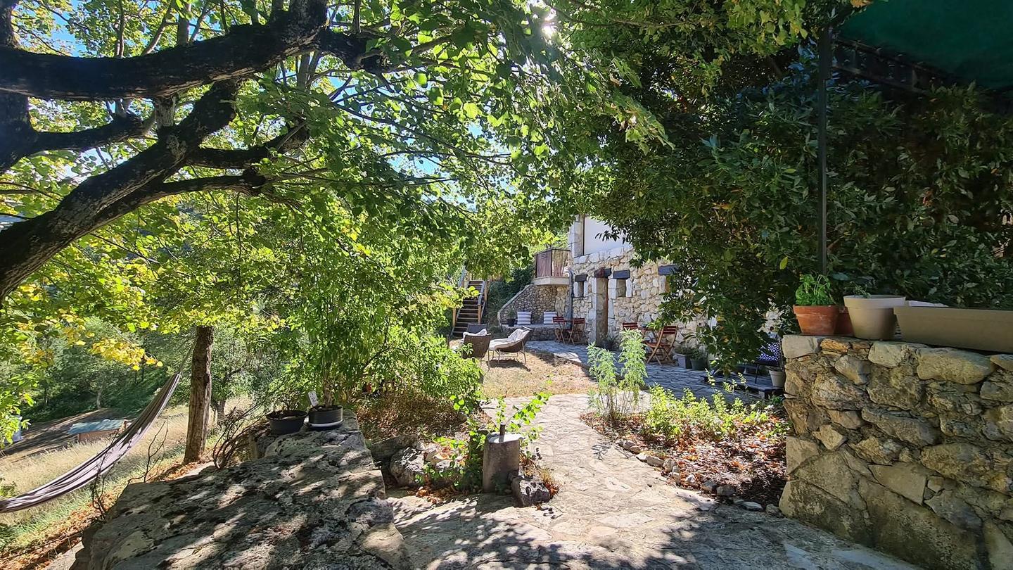 GreenGo Gîte Auvergne-Rhône-Alpes Évasion