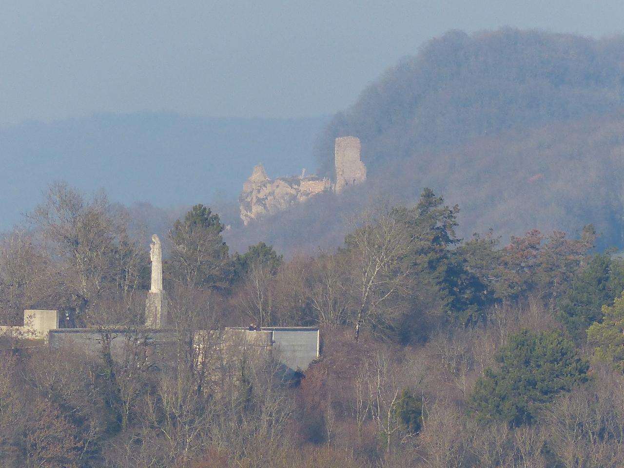 Hôte GreenGo: La Maison du Fort de Fontain : trois gites 4*  juchés sur un Fort, vue panoramique Montagnes du Jura - Image 21