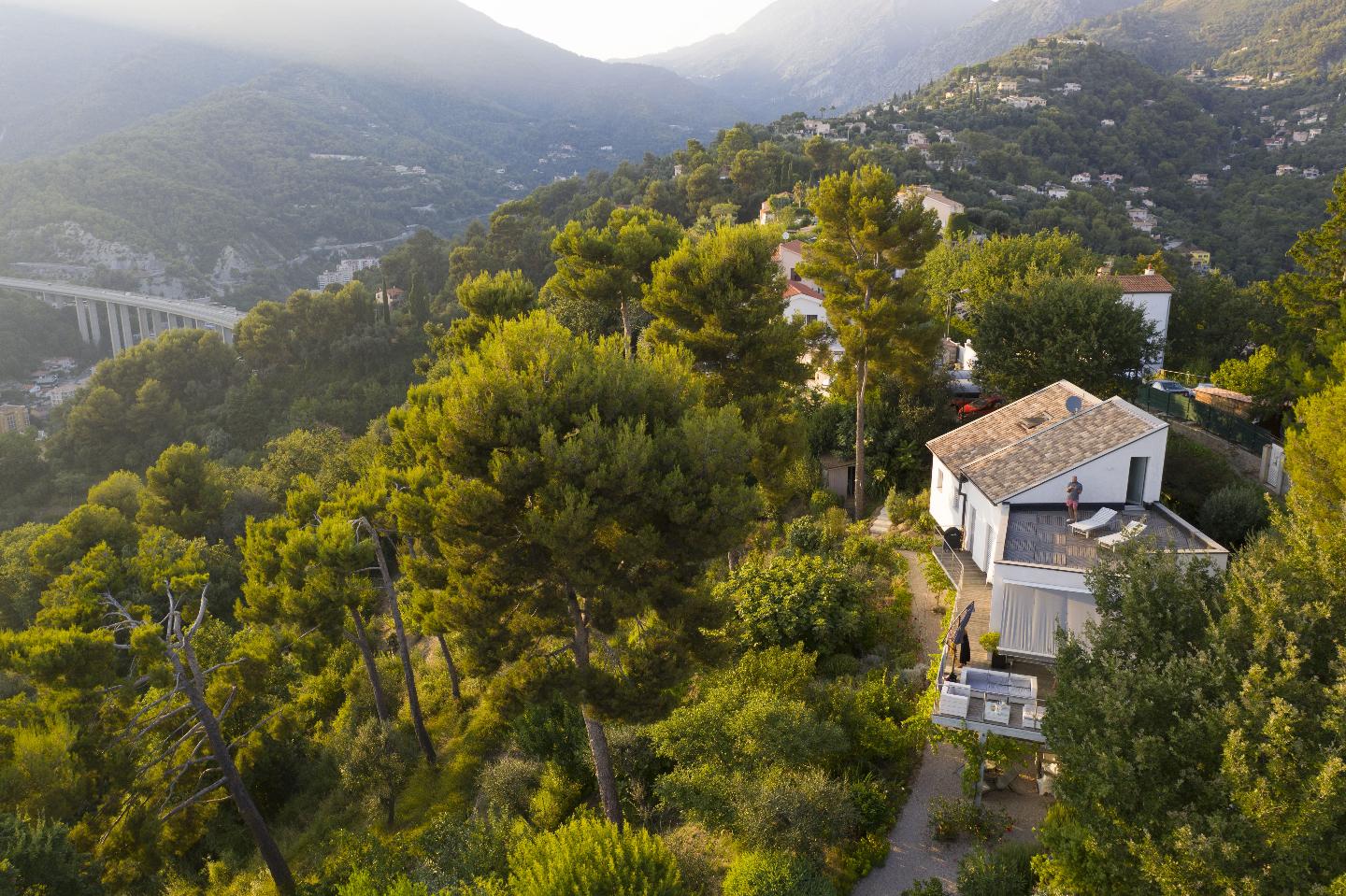 Hôte GreenGo: Dans notre villa d'architecte contemporaine labellisée BBC, nous louons deux studios modernesx stud - Image 2