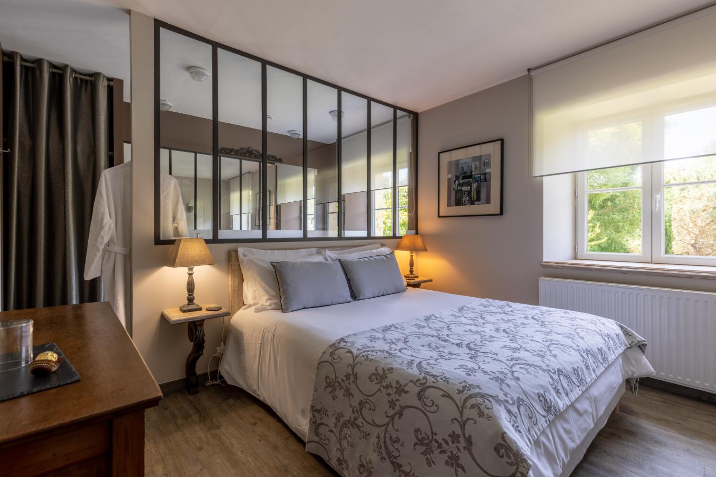 GreenGo Chateau la Graviere, au cœur du vignoble du Médoc entre estuaire de la Gironde et plages atlantiques