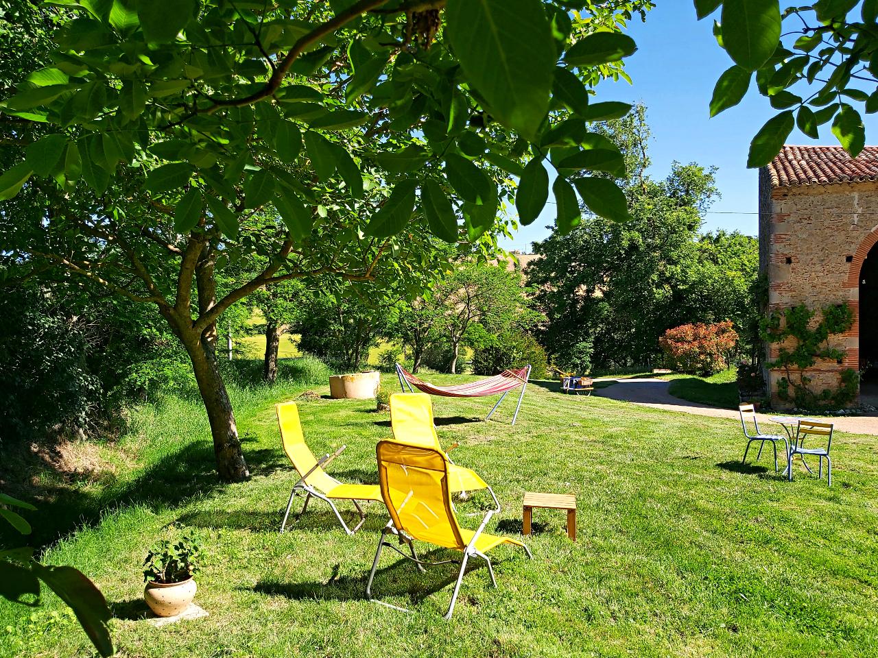 Isolé en pleine campagne • Déconnexion totale en ferme lauragaise