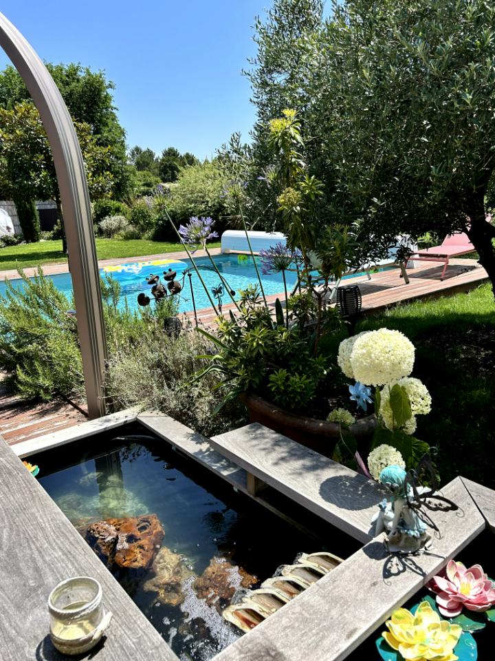 Piscine eau salée et température constante