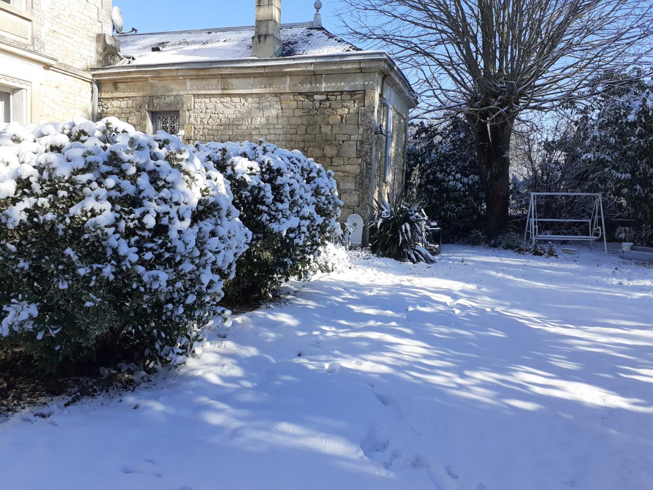 A 15 km de la forêt domaniale de Chizé et 10 km du Zoodysée