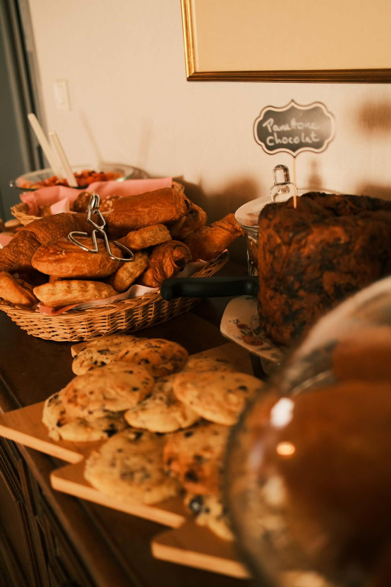 Petit dej complet fait maison alliant sucré et salé