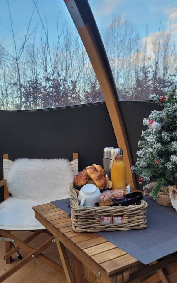 Petit déjeuner inclus et livré au gîte