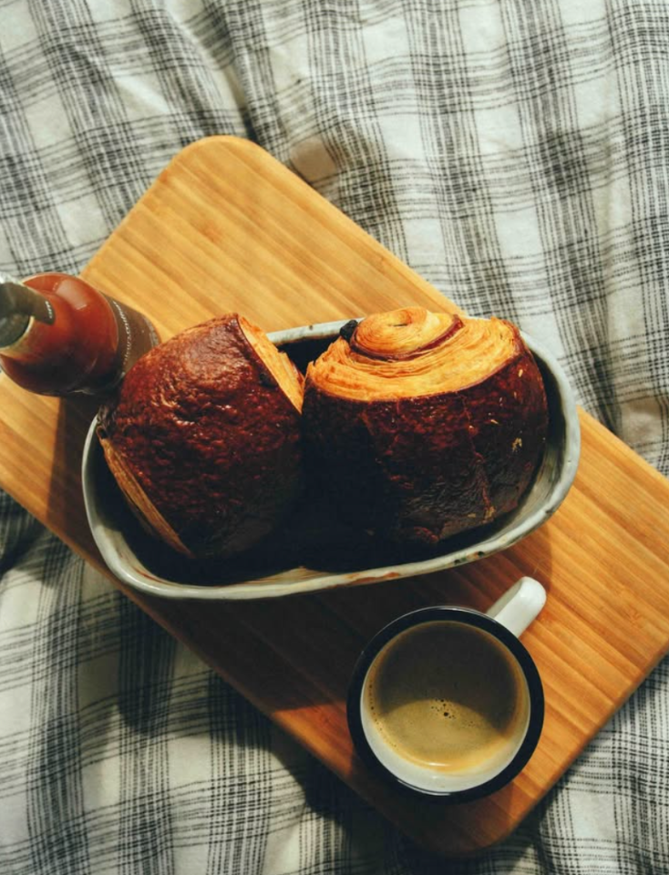 Petit-déjeuner livré avec les produits locaux !