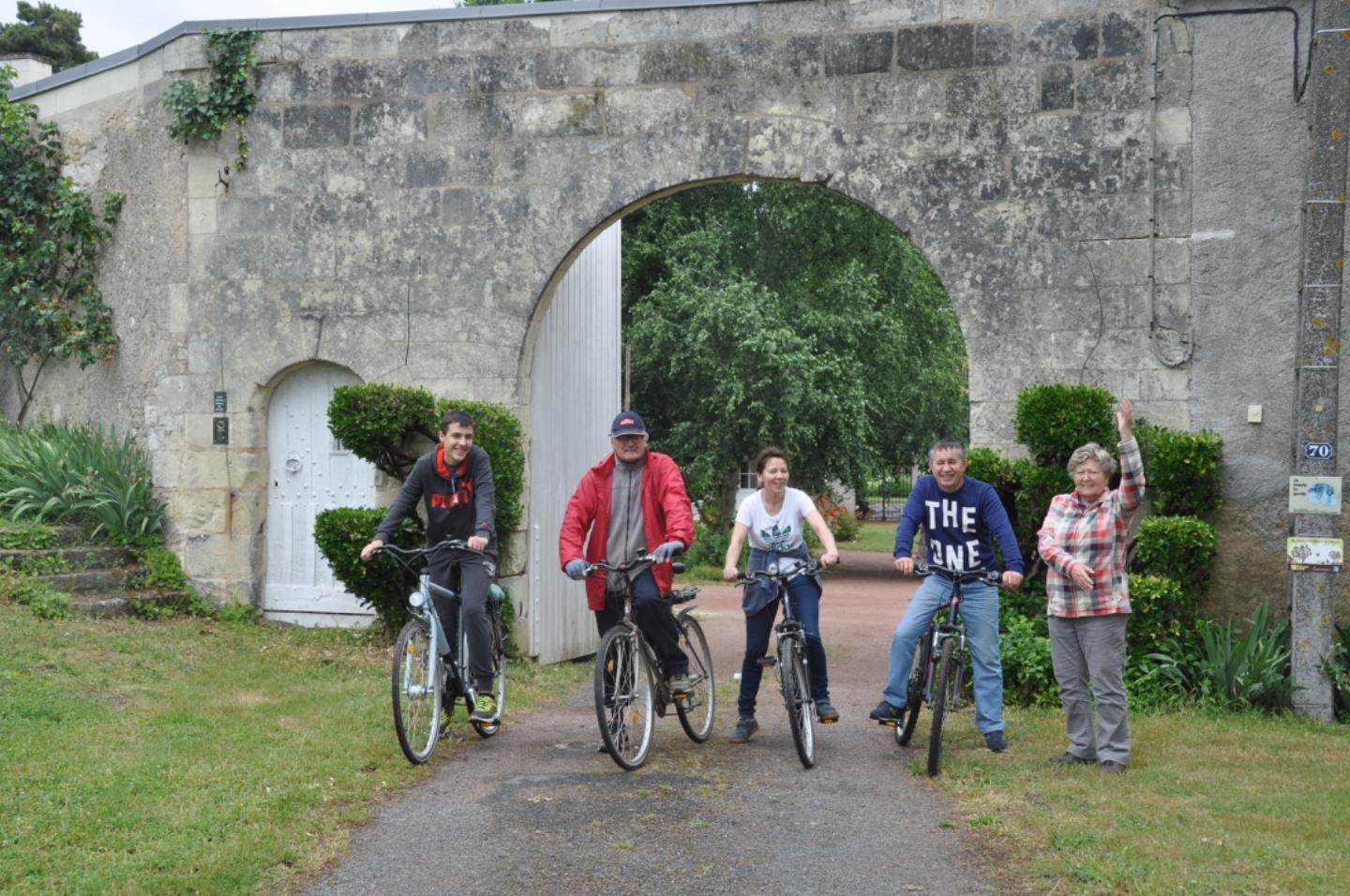 Randonnées vallée du Thouet et de la Loire à pied ou en vélo
