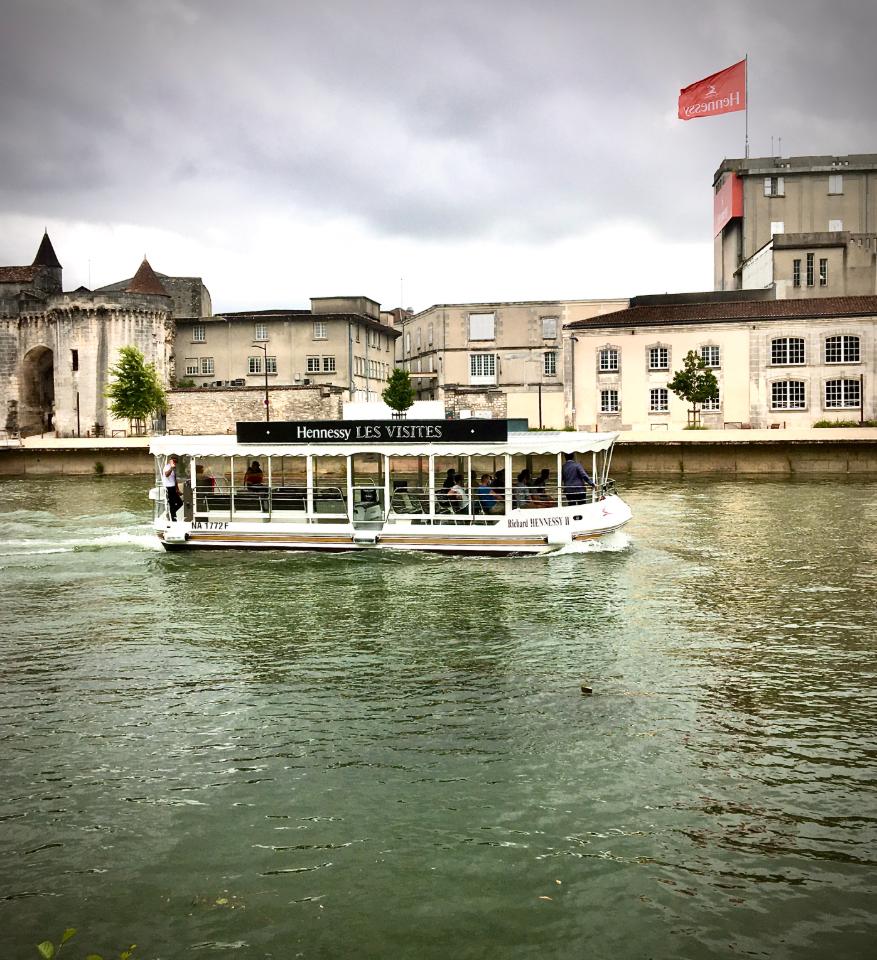 ✨ Laissez-vous conter Cognac : clés de lecture avant votre découverte