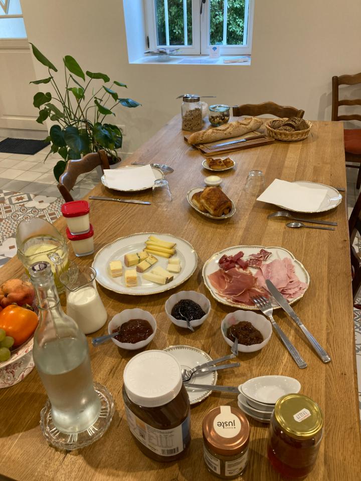 Petit-déjeuner gourmand entre 7h30 et 10h