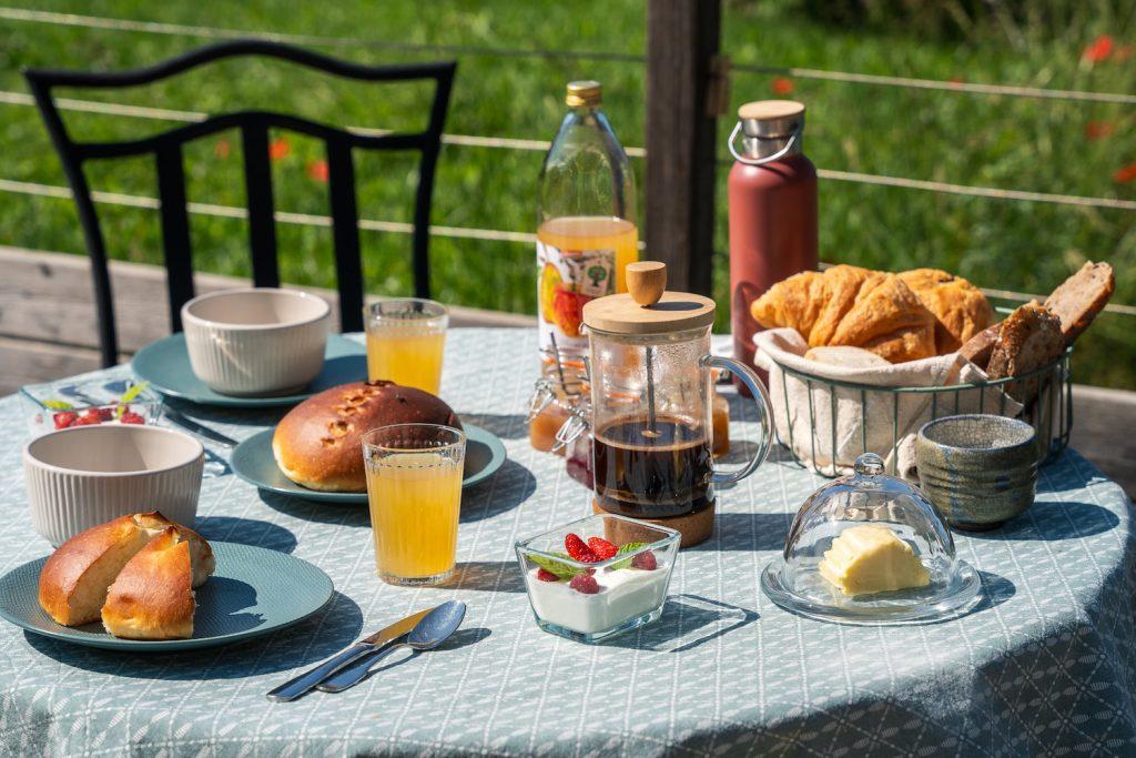 Petit déjeuner local