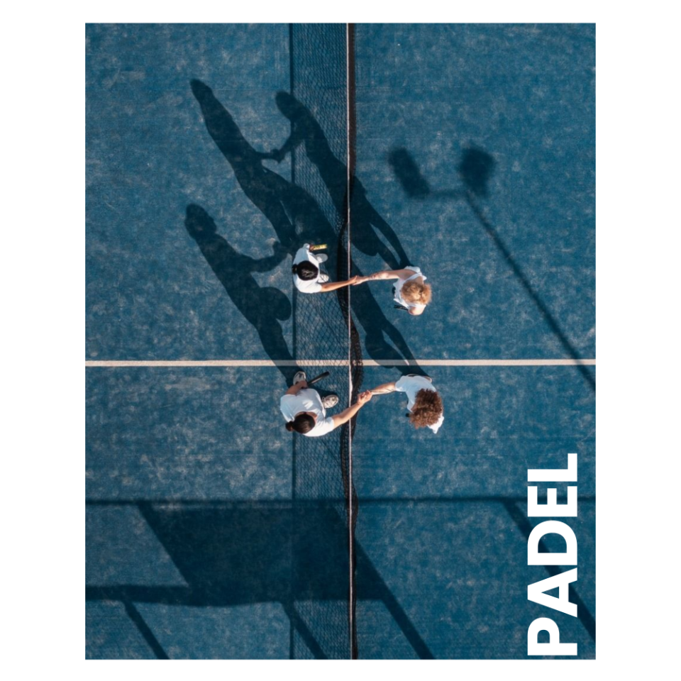 Un terrain de padel privé pour des vacances inoubliables dans le Luberon