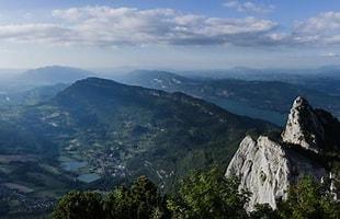 Au pied du Massif des Bauges  (Geoparc Mondial UNESCO)