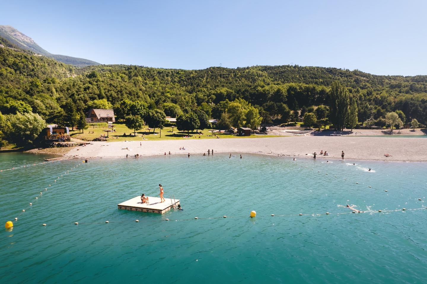 A 15 min du lac de Serre Ponçon