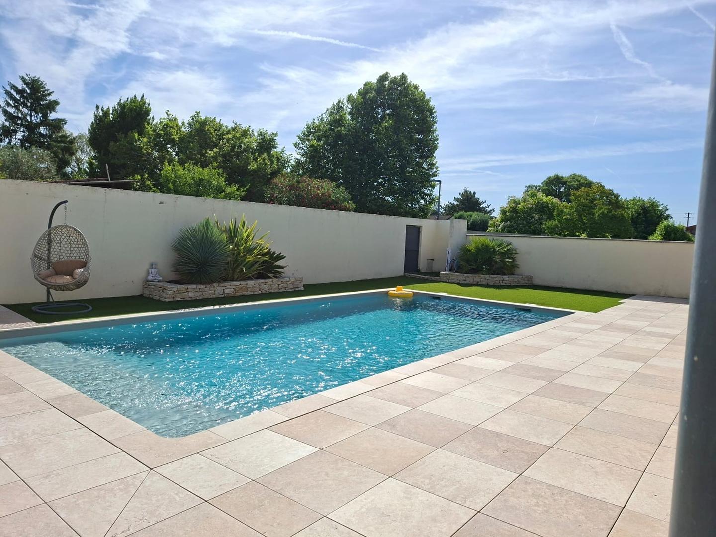 Piscine à l'eau salée