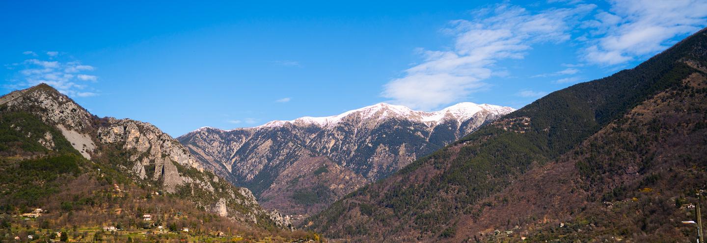 Vue sur les villages du mercantour