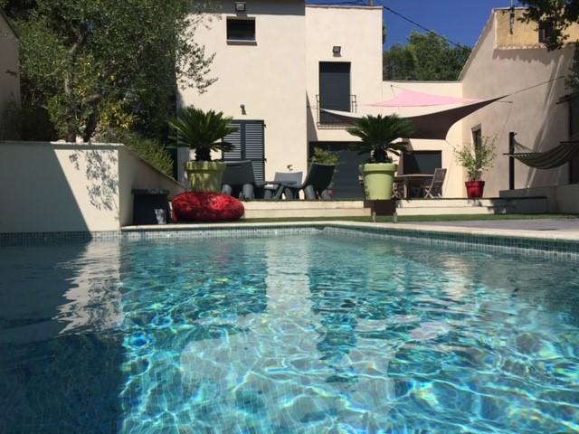 Logement GreenGo: La Cigale Rouge**** villa privee piscine chauffée