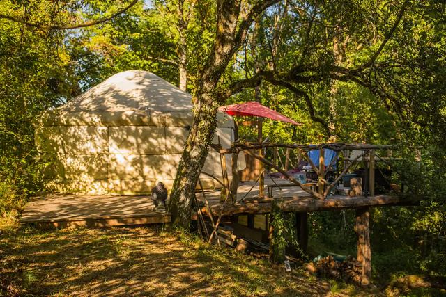 Logement GreenGo: Yourte au cœur de la nature