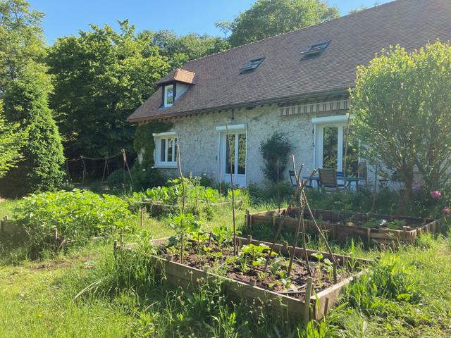 Logement GreenGo: Maison familiale, îlot de verdure à 45' de Paris, ideal pour une famille avec jeunes enfants